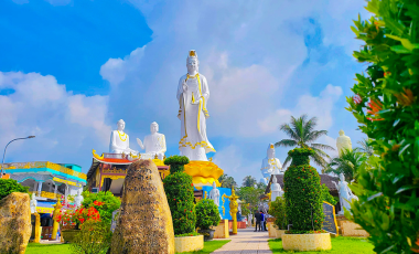 Địa điểm du lịch hè- DVDL NHẬT TÂN 