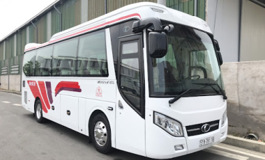 Đăt xe đi tour 