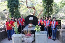 Thuê Xe Du Lịch Có Tài Xế Đi Thăm Võ Thị Sáu